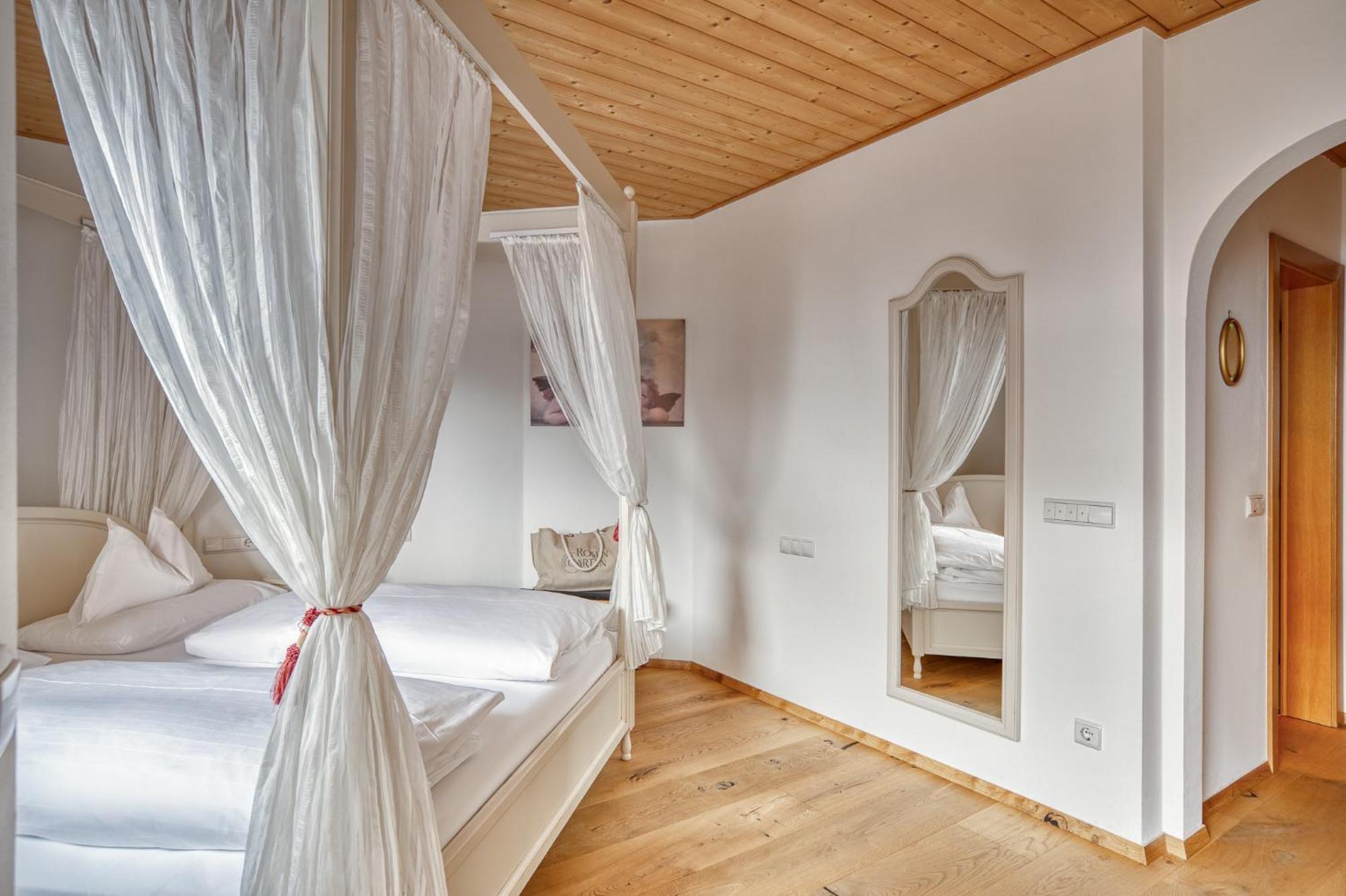 Hotel Berghaus Rosengarten Welschnofen Zimmer foto